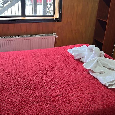 Hostal Victoria Punta Arenas Dış mekan fotoğraf