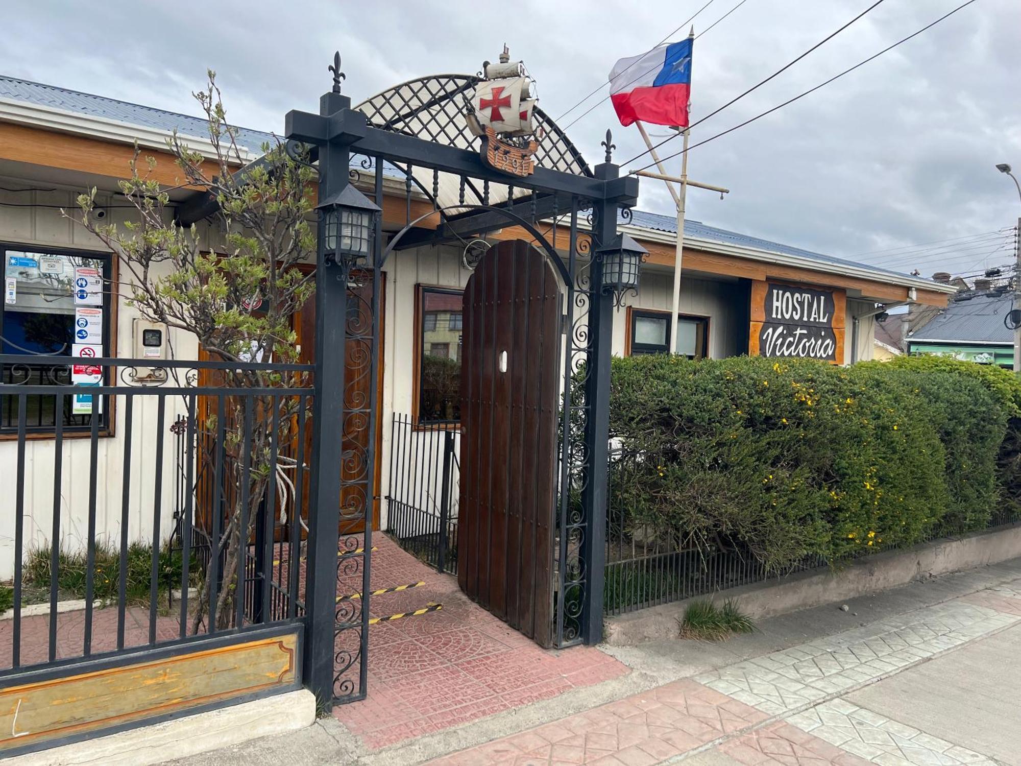 Hostal Victoria Punta Arenas Dış mekan fotoğraf